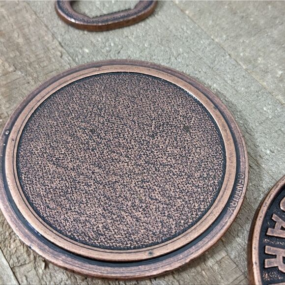 Metal coaster set, copper color vacation souvenir coaster, Barbados coasters - Picture 4 of 7